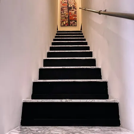 Palazzo Della Loggia 3* Νάπολη