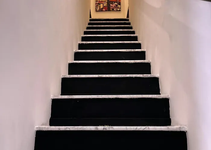 Palazzo Della Loggia 4* Neapel