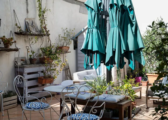 Palazzo Della Loggia 4* Neapel