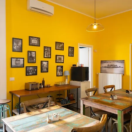 Palazzo Della Loggia 4* Neapol