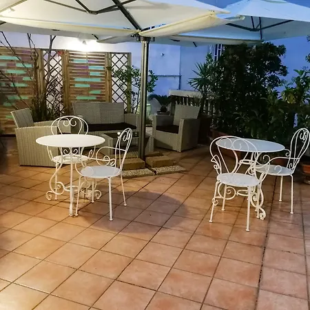 Palazzo Della Loggia Bed & Breakfast 4*